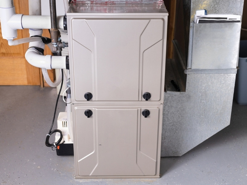 Heat Pump vs. Traditional Furnace